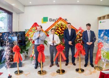 BayWar.e.