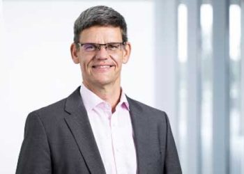 Dr Peter Wawer