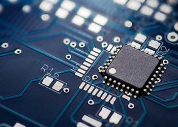 Pcb and chip