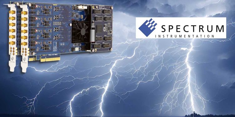 Two M4i.4451-x8 digitizers syncronized for lightning research