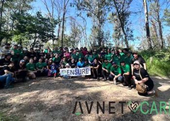 Guadalajara Avnet Cares Team Plants 100 Trees in One Day