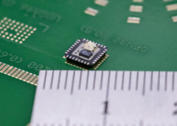 Essemtec Stacking Chip