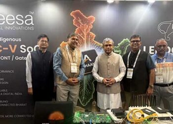 Aheesa unveils Vihaan-I semiconductor chip in the presence of Union Minister Shri Ashwini Vaishnaw at Semicon India 2026