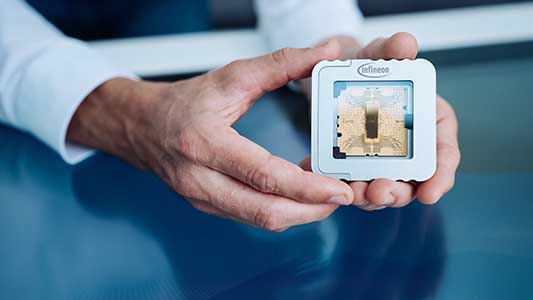Infineon and ZuriQ collarate to advance scalable quantum chips